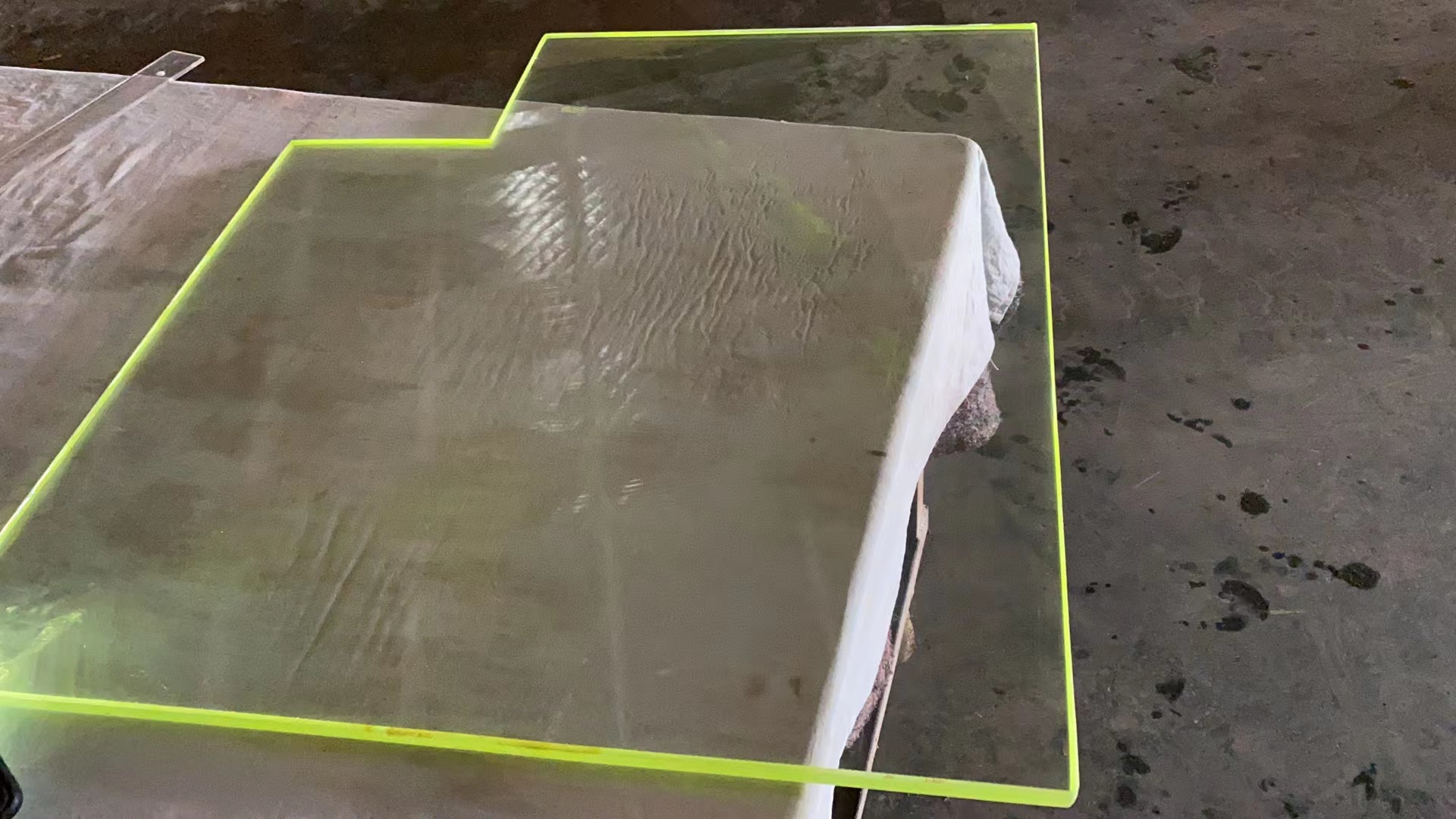 长沙铅玻璃的用途